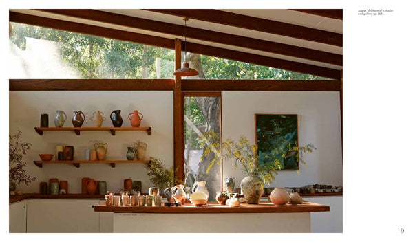 Earth & Fire: Modern potters, their tools, techniques and practices - DAMAGED COVER