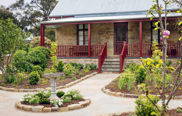 The Verandah: An Australian Way of Living
