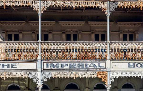 The Verandah: An Australian Way of Living