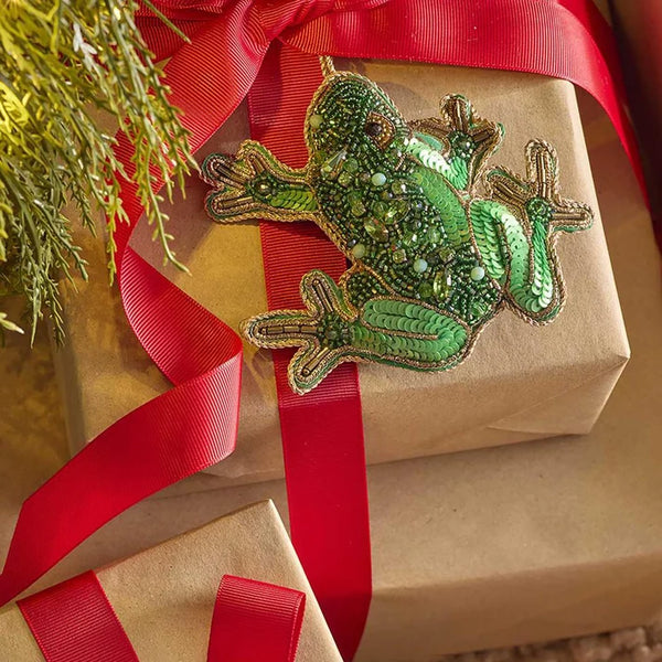 Dainty Green Tree Frog Sequinned Decoration