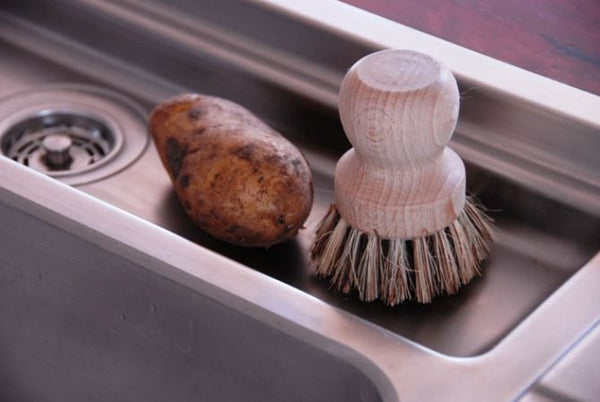 Pot and Pan Brush 7.5cm Made in Germany